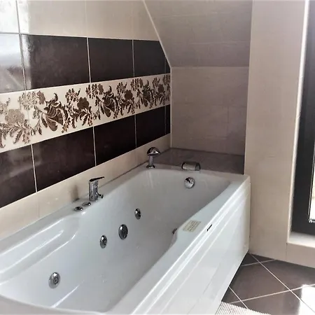 Private Stamopolu Lux