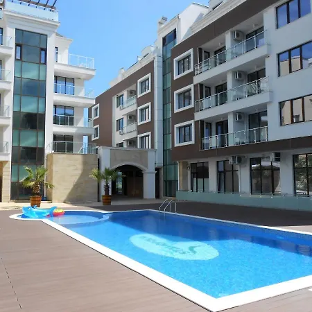 Private Stamopolu Lux