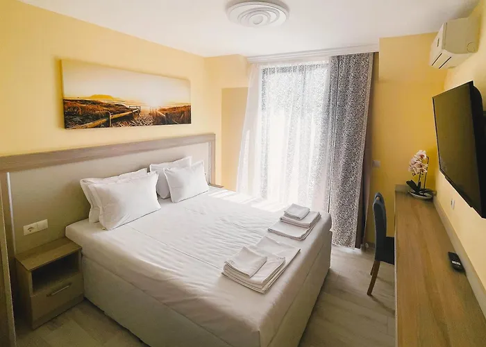 Private Stamopolu Lux Апартхотел